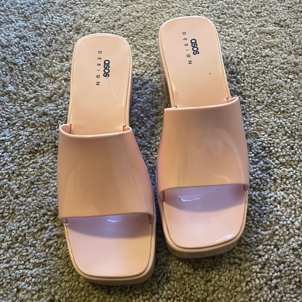 Pink Barbiecore shoes